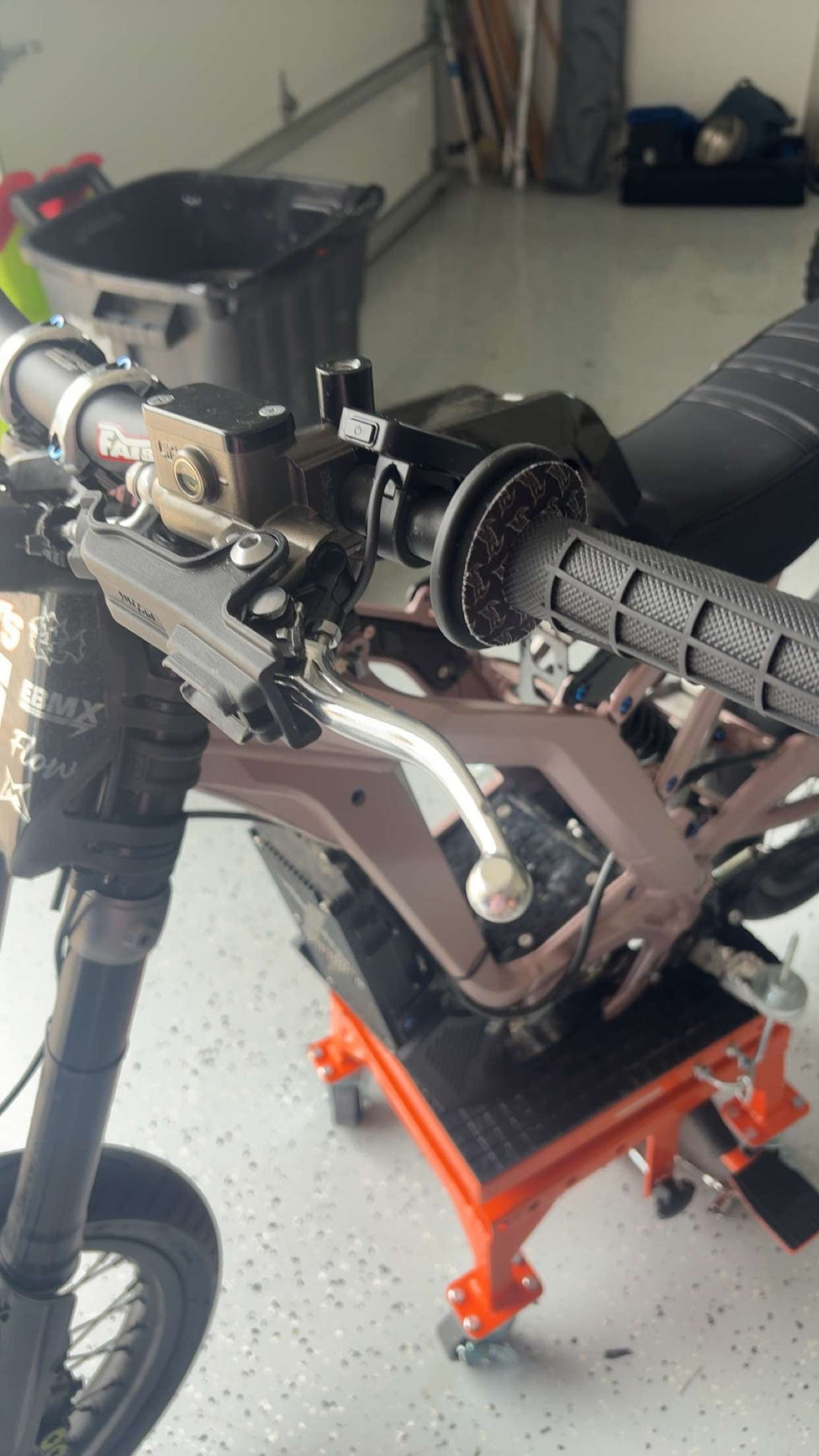 V2 LBX/E-Ride Pro Ultra Bee Brakes