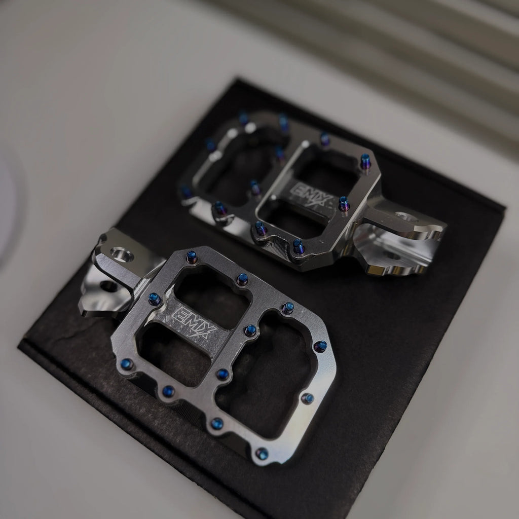 EMX Wide E-Moto Pegs - EMXDesigns