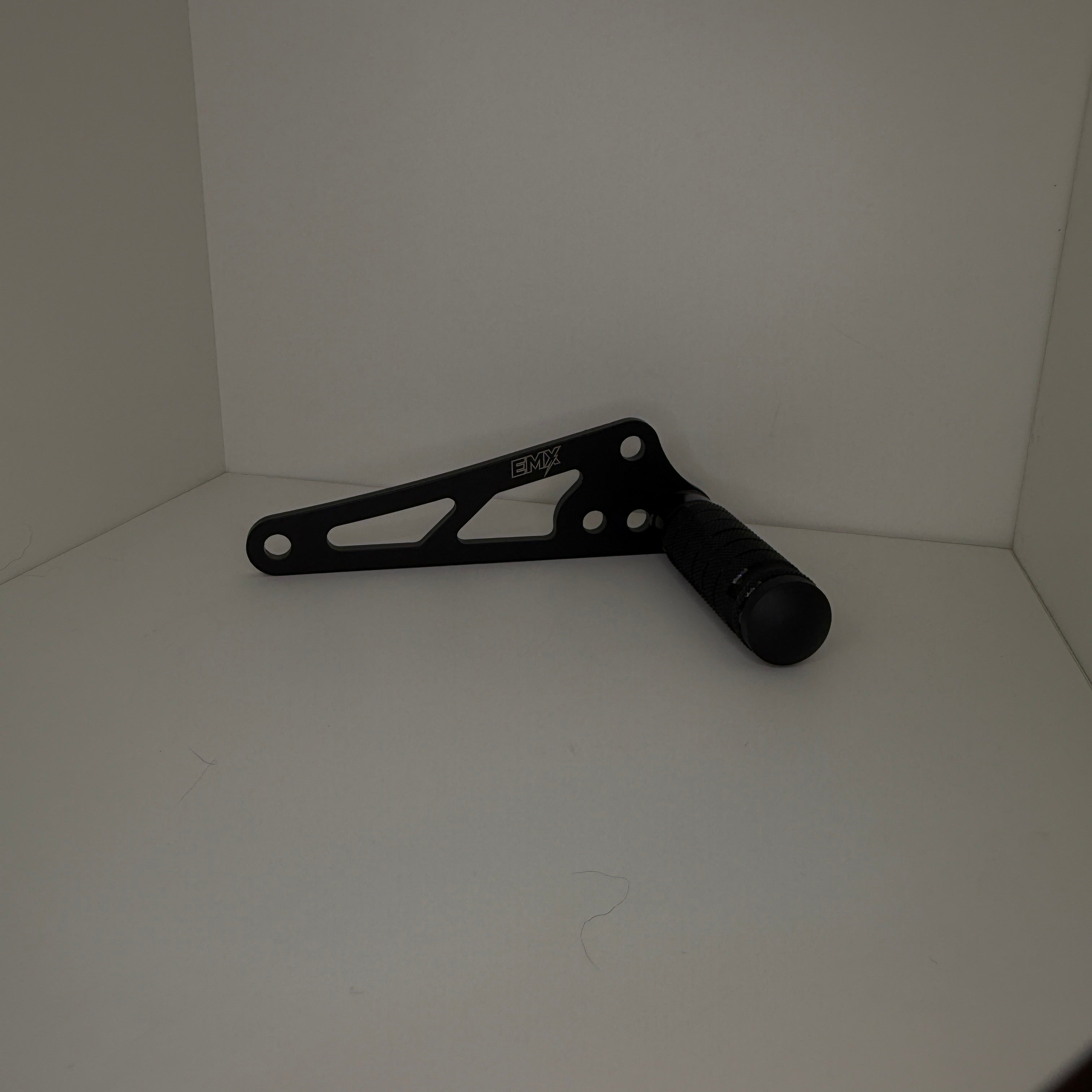 Talaria XXX Shift Lock