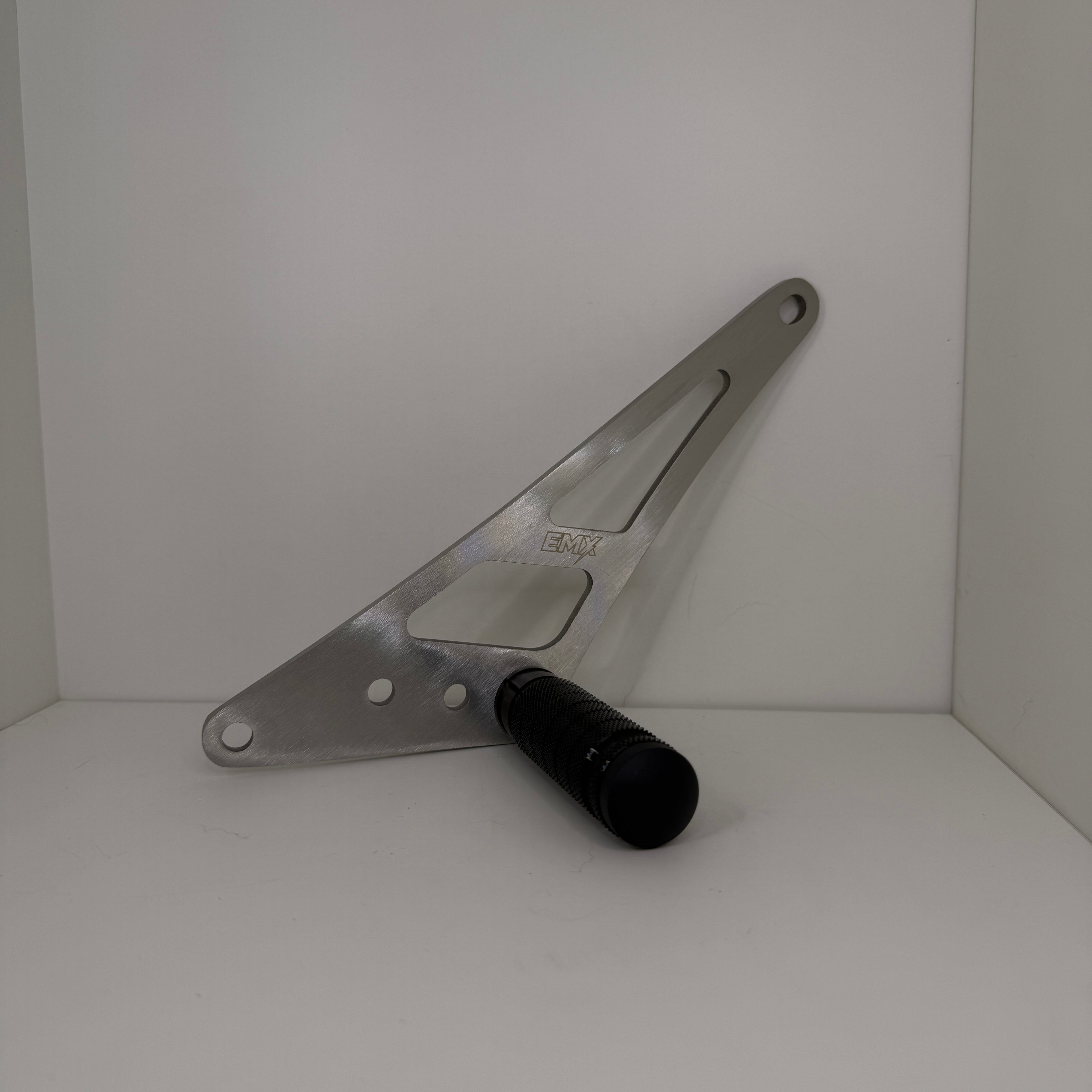 Ultra Bee Shift Lock